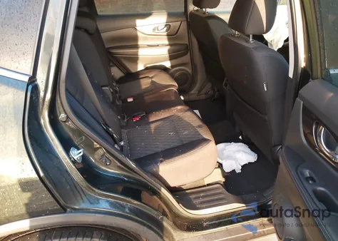 2018 Nissan Rogue Sv/Sl z USA, uszkodzony, nr VIN 5N1AT2MV5JC808952